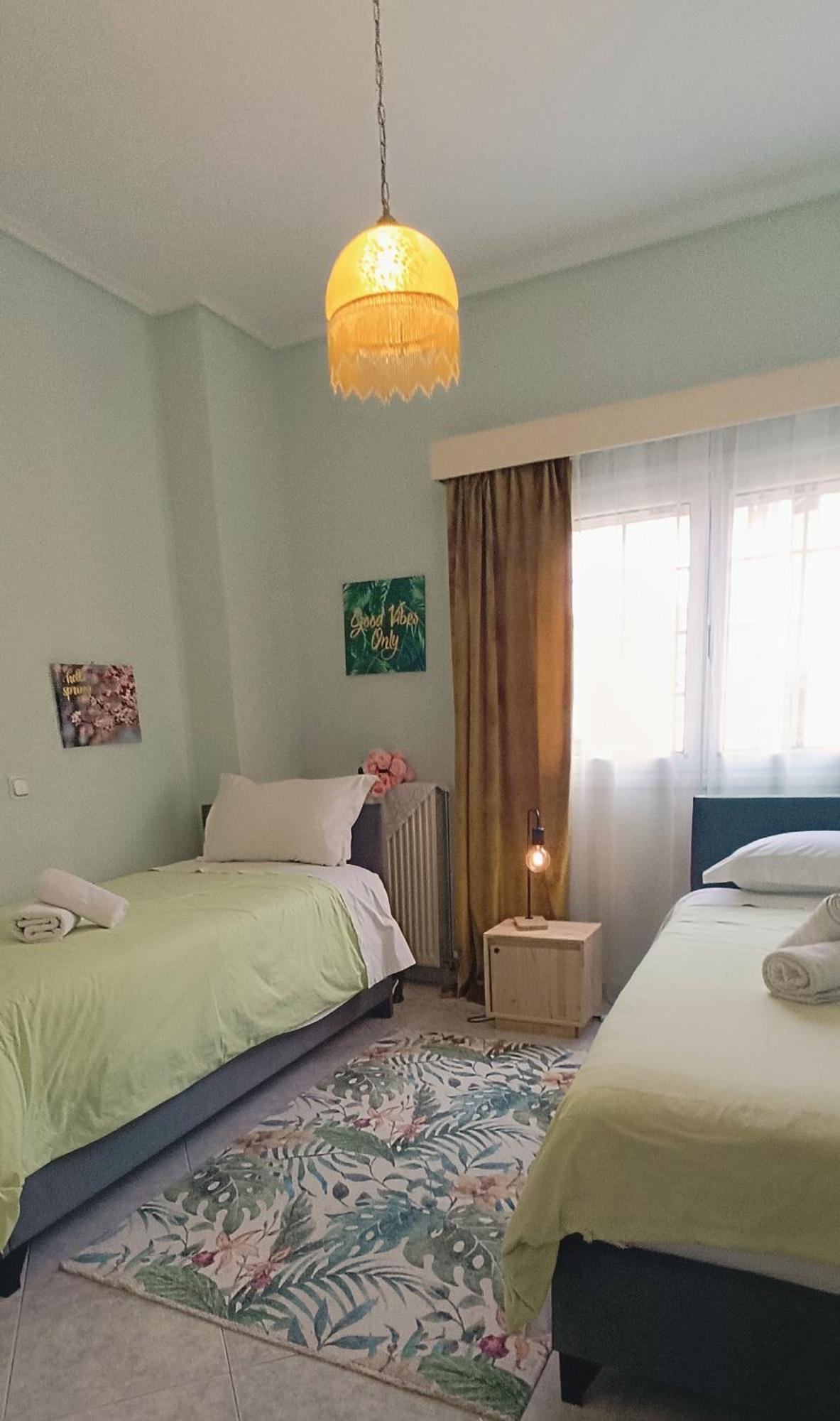 Maria Guesthouse Αλιβέρι Δωμάτιο φωτογραφία